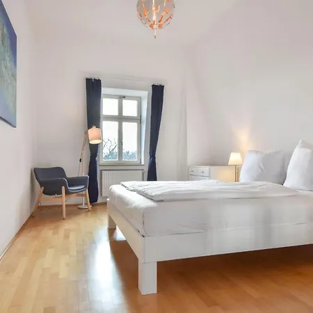 Schlossbauer 11