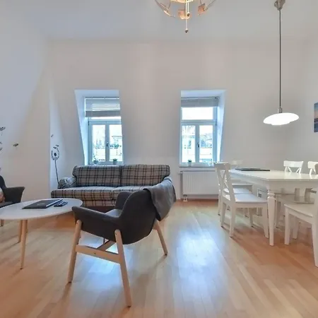 Schlossbauer 11 Lägenhet *